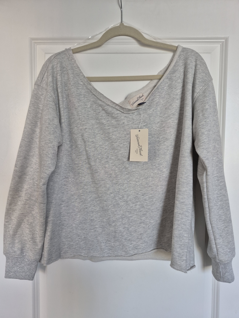 Universal Thread Light Gray Pullover Sweatshirt